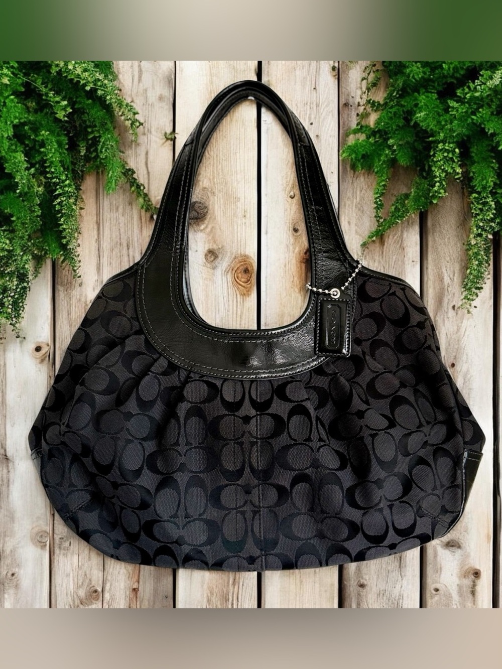 Vintage Coach Signature Canvas Kisslock Shoulder Bag – Black – Pre-Loved